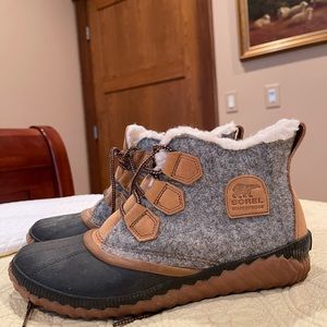 Sorel Womens Out ‘N About rain boot